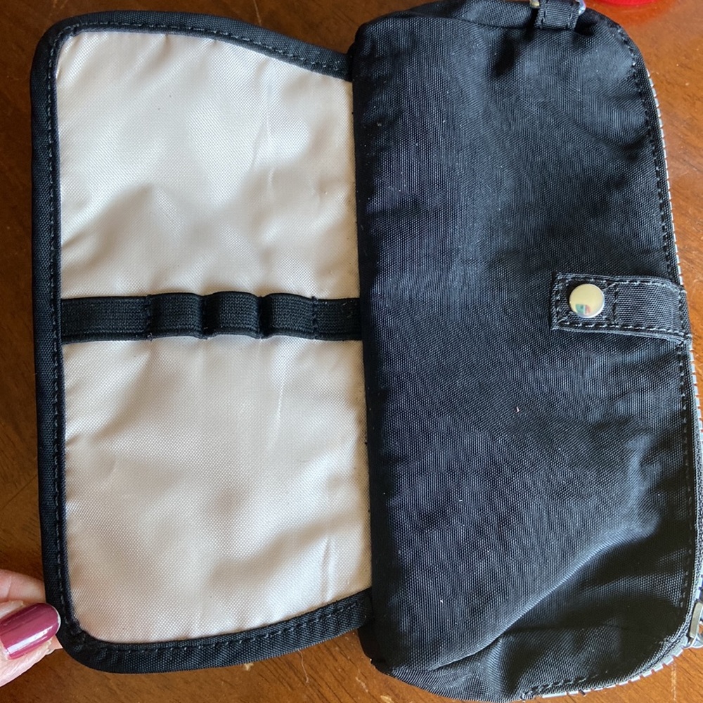 Kipling pen case - Picture 3 of 4